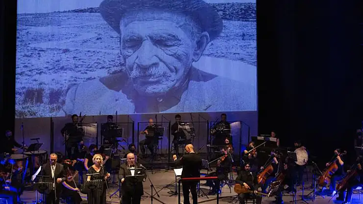 Dostlar Beni Hatırlasın-Bir Aşık Veysel Hikayesi konseri Samsun'da