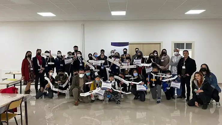 Geleceğin havacılık ve uzay mühendisleri yetişiyor