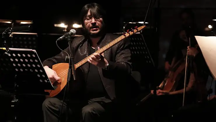 'Dostlar Beni Hatırlasın-Bir Aşık Veysel Hikayesi' konseri