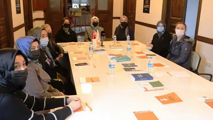 'Sevgi ile Şiddet Yan Yana Gelmez' mesajı