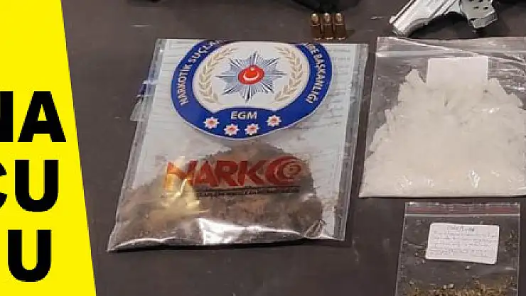 Samsun'da sokak satıcılarına uyuşturucu operasyonu: 3 gözaltı