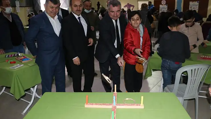 Havza'da 2. Zekâ Geliştirici Ahşap Akıl ve Strateji Oyunları El Sanatları Sergisi