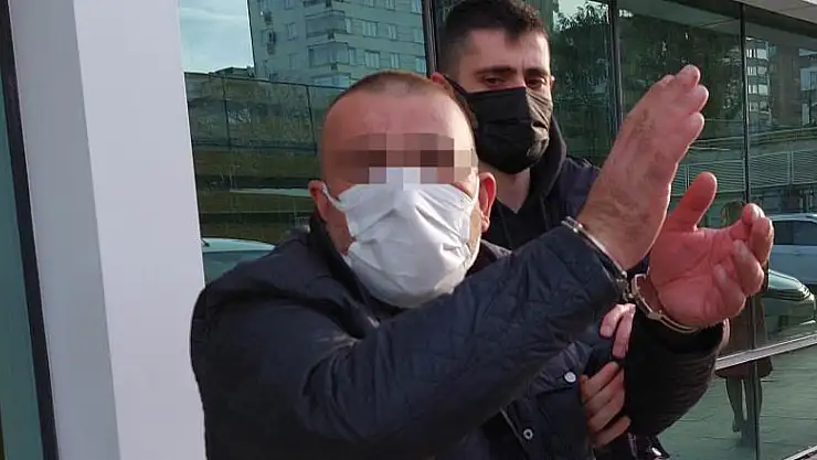 Park halindeki araçtan hırsızlık şüphelisi tutuklandı