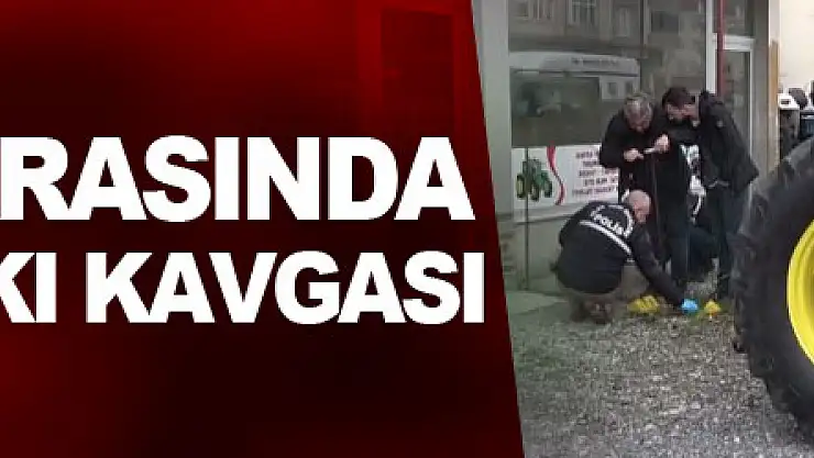 İş yerleri arasında traktör parkı kavgası: 1 yaralı  