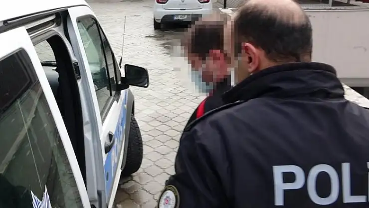 Aracıyla kırmızı ışıkta geçerek ölüme sebep olan doktora 6 yıl 1 ay 10 gün hapis