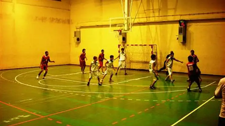 Dubai 12 DABO takımı Çarşamba' daydı