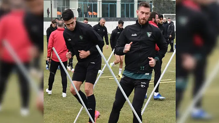 Denizlispor 3 puan için Samsun'a gidiyor