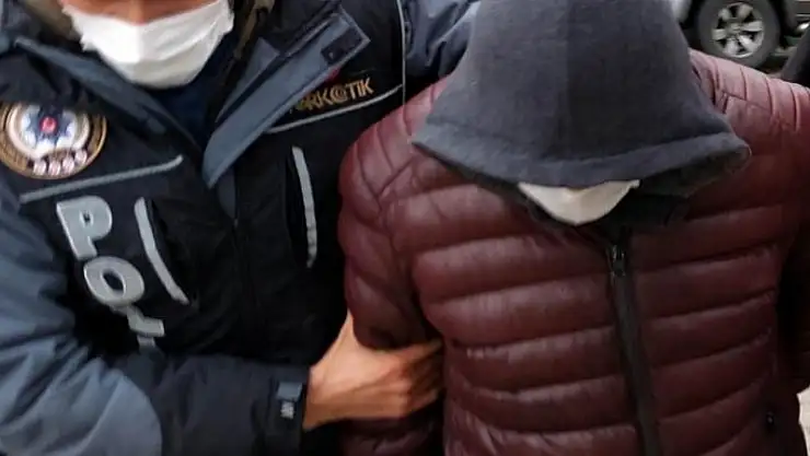 Uyuşturucu ticaretine adli kontrol