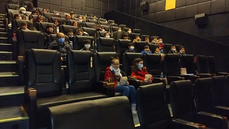 Havzalı öğrenciler sinemayla buluştu, Eren'i izledi