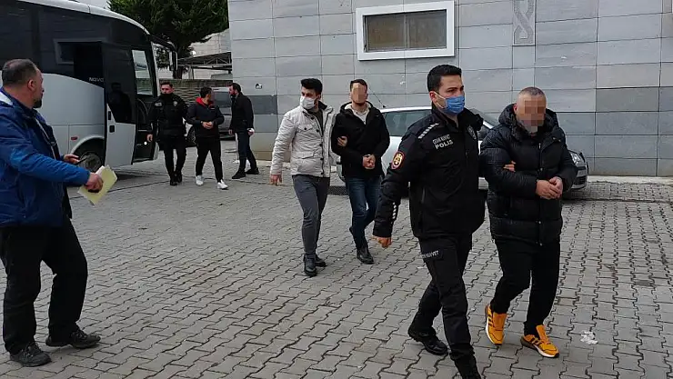 Suç örgütü operasyonunda yakalanan 40 kişinin gözaltı süresi uzatıldı