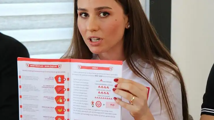  Samsunspor'dan futbol akademilerine beslenme kitapçığı