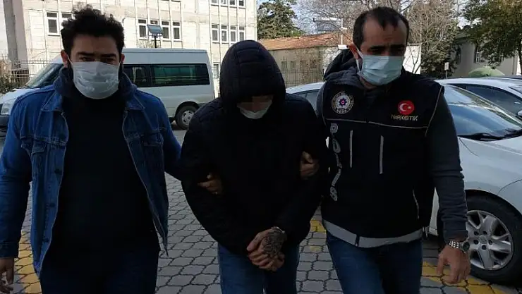  Uyuşturucu ticaretinden gözaltına alındı