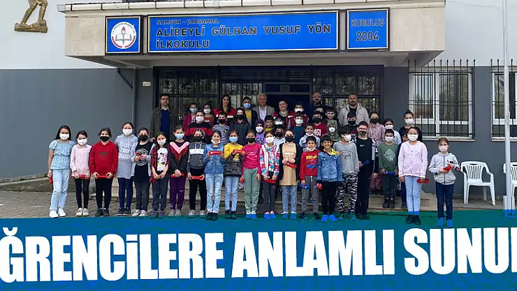 Öğrencilere anlamlı sunum