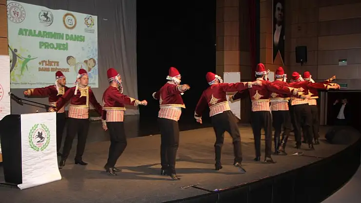 Samsun'da 'Atalarımın Dansı' şöleni