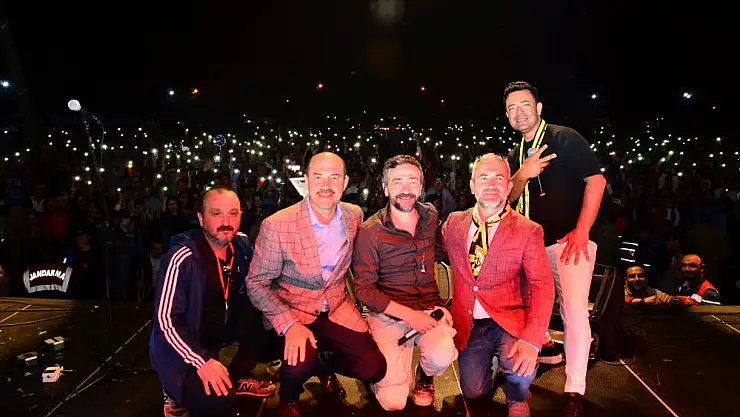 Eypio ve Resul Dindar konseri