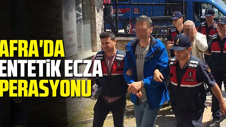 Bafra'daki sentetik ecza operasyonunda doktor ve eczacı kalfası tutuklandı