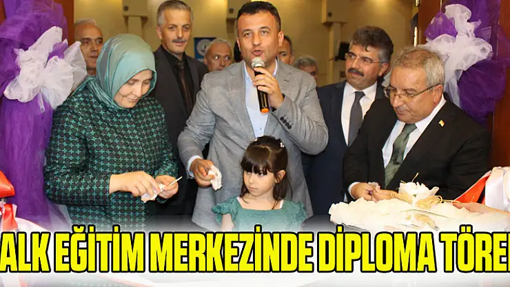 HALK EĞİTİM MERKEZİNDE DİPLOMA TÖRENİ