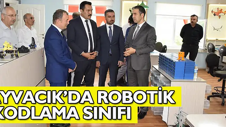 AYVACIK'DA ROBOTİK KODLAMA SINIFI