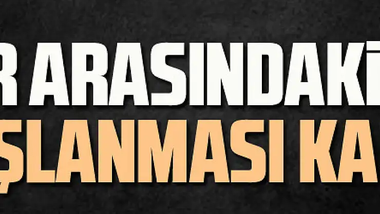 Samsun'da komşular arasındaki kavgada evin taşlanması kamerada