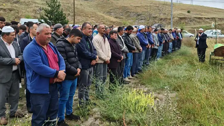 Samsun'da denizde boğulan gencin cenazesi Merzifon'da defnedildi