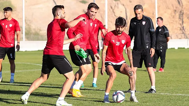 Samsunspor'da gözler ayrılacak futbolcularda