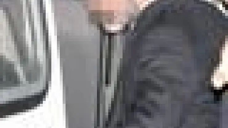 Sahte kimlikle yakalanınca tutuklandı