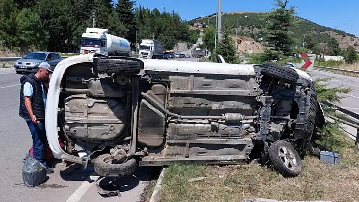 Samsun'da otomobil takla attı: 3 yaralı