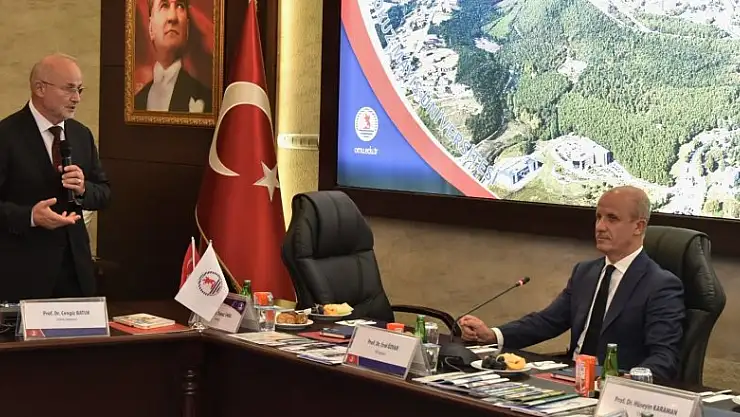 YÖK Başkanı Özvar: 'YÖK, akademisyenlerin önünü açmak, onları daha üretken yapmak için var'