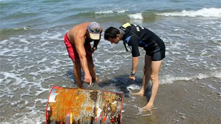 Samsun Açıklarında Varil Bulundu