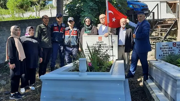 Şehit Burak Perçin kabri başında anıldı
