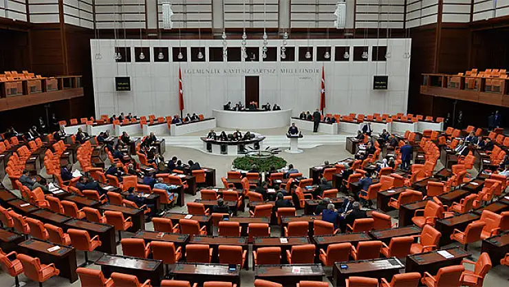 AK Parti'den kaçak tütüne yönelik teklif