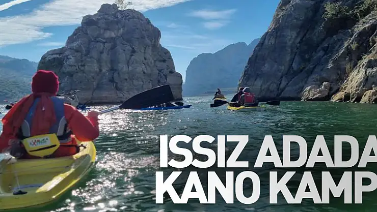 Issız adada kano kampı