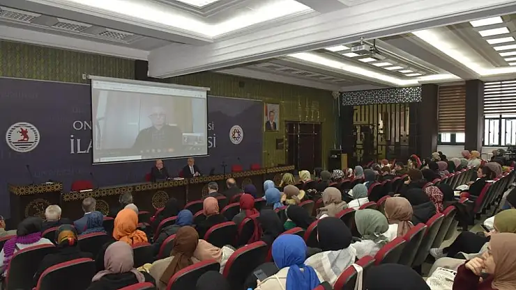 OMÜ'de Türkiye Dinler Tarihi Çalışmaları Paneli