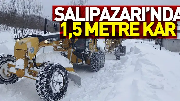 Salıpazarı'nda 1,5 metre kar