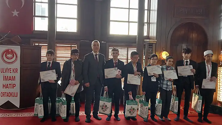 İmam Hatip Ortaokulları Arası Genç Muhafızlar Hafızlık Yarışması Terme'de yapıldı