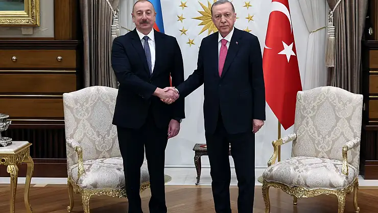 Cumhurbaşkanı Erdoğan, Azerbaycan Cumhurbaşkanı Aliyev ile bir araya geldi
