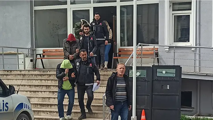 Bafra'da uyuşturucu operasyonu: 4 gözaltı