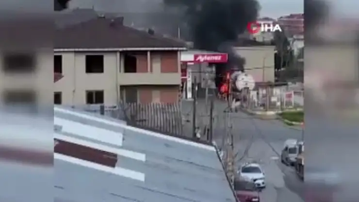 Sultanbeyli'de akaryakıt istasyonunda gaz tankeri alev alev yandı