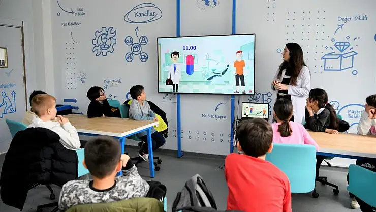 Bilim Samsun'da 30 günde 4 bin öğrenci eğitim aldı