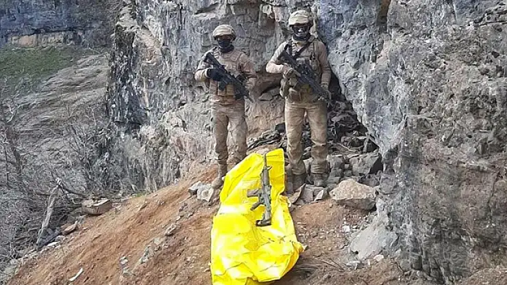 Bakan Soylu duyurdu: Turuncu kategorideki üst düzey terörist etkisiz hale getirildi