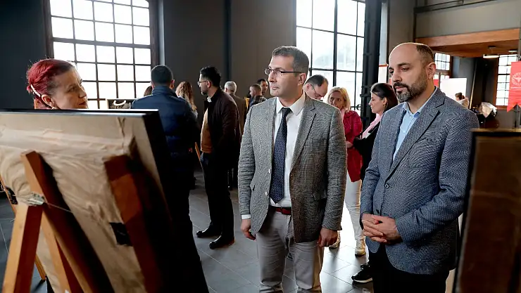 Kanser hastalarından rölyef sergisi