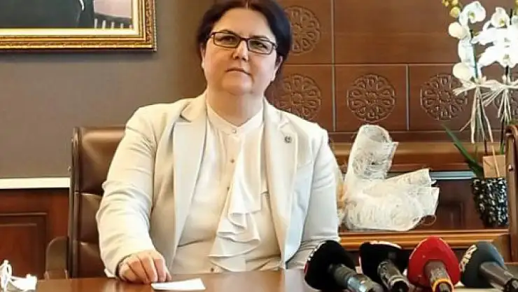 Bakan Yanık: 'Nisan ayında 2,7 milyar lira yaşlı aylığı ve engelli aylıklarını hesaplara yatırdık'