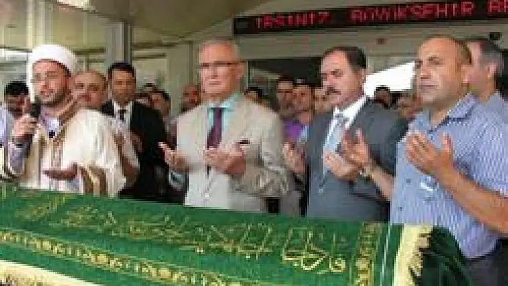 SASKİ çalışanı kalbine yenildi