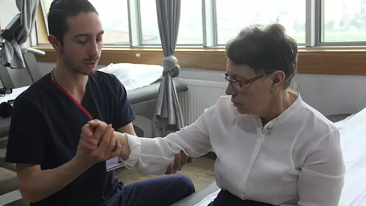 11 Nisan Dünya Parkinson Günü: 'Parkinson sadece bir yaşlılık alameti değil'
