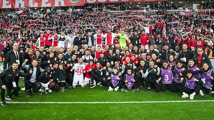 Yüksel Yıldırım: 'Efsane takım kaldığı yerden Süper Lig'e devam edecek'