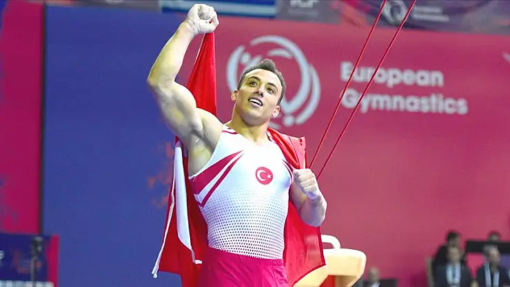 Milli cimnastikçi Adem Asil, halka aletinde de Avrupa şampiyonu oldu