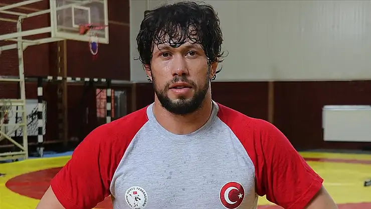 Milli güreşçi Selçuk Can, Avrupa Şampiyonası'nda 'çifte bayram' yaşatmak istiyor