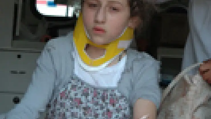 Otomobil takla attı