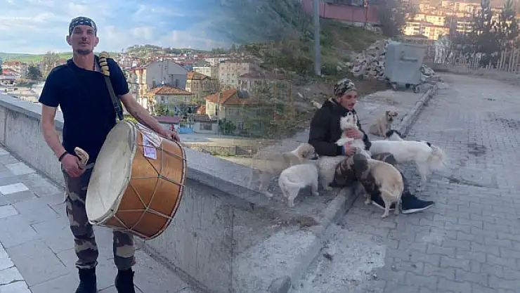 İnsanları sahura sokak hayvanları ile birlikte kaldırıyor