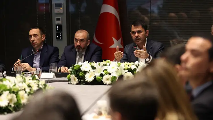 Bakan Kurum: 'Mayıs ayında 319 bin deprem konutunun inşaatı başlamış olacak'